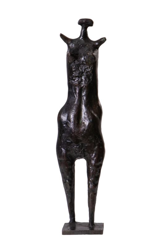 Stoc84976_Mulher_40x10x07 cm_bronze_ Stoc84976_Mulher_40x10x07 cm_bronze_