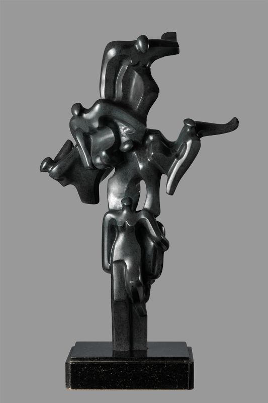 Figuras no espaço,Bronze 220x145x60cm-1991