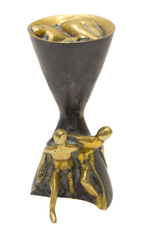 Yole Travassos - ATRAVES DO TEMPO N21