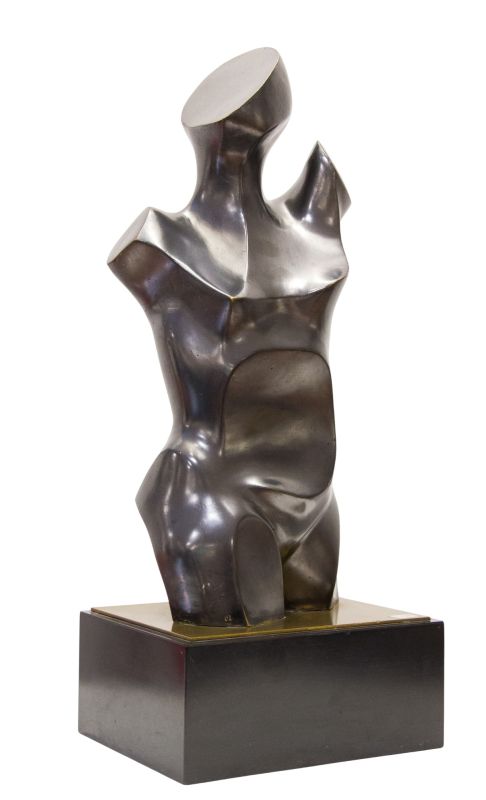Yole Travassos - TORSO